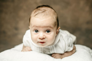 fotografia-bebe-seguimiento-primer-año-bautizo-niños-huesca-muerdelaespina-zaragoza