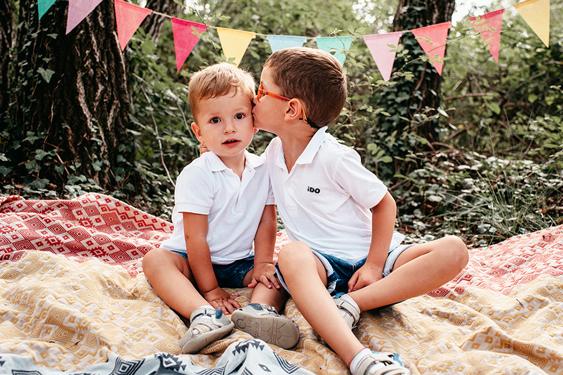 fotografia-infantil-niños-familias-sesion-fotos-huesca-zaragoza-muerdelaespina