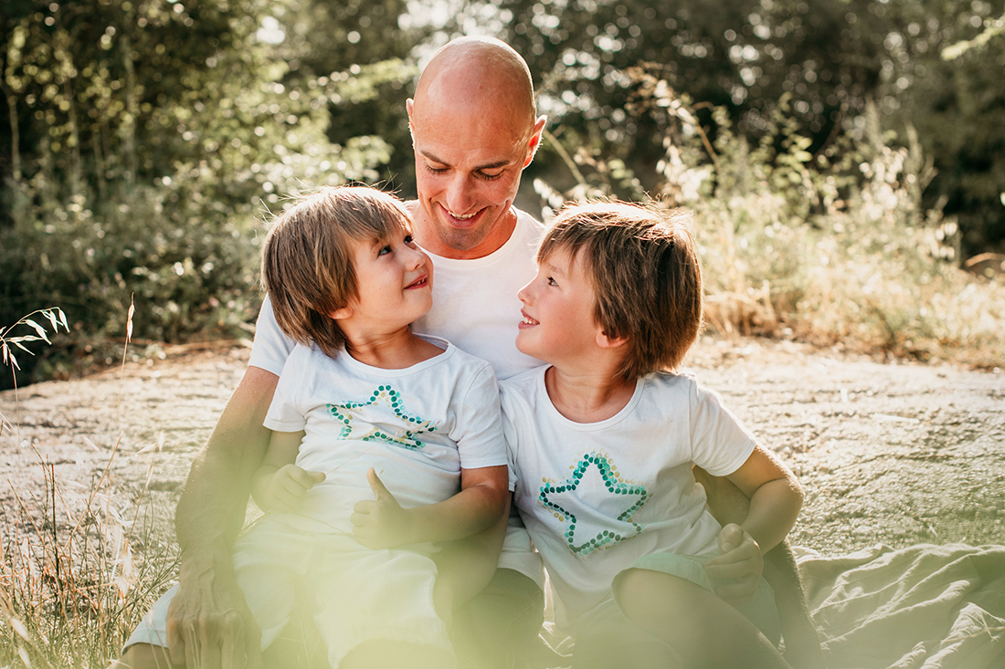 fotografia-infantil-niños-familias-sesion-fotos-huesca-zaragoza-muerdelaespina