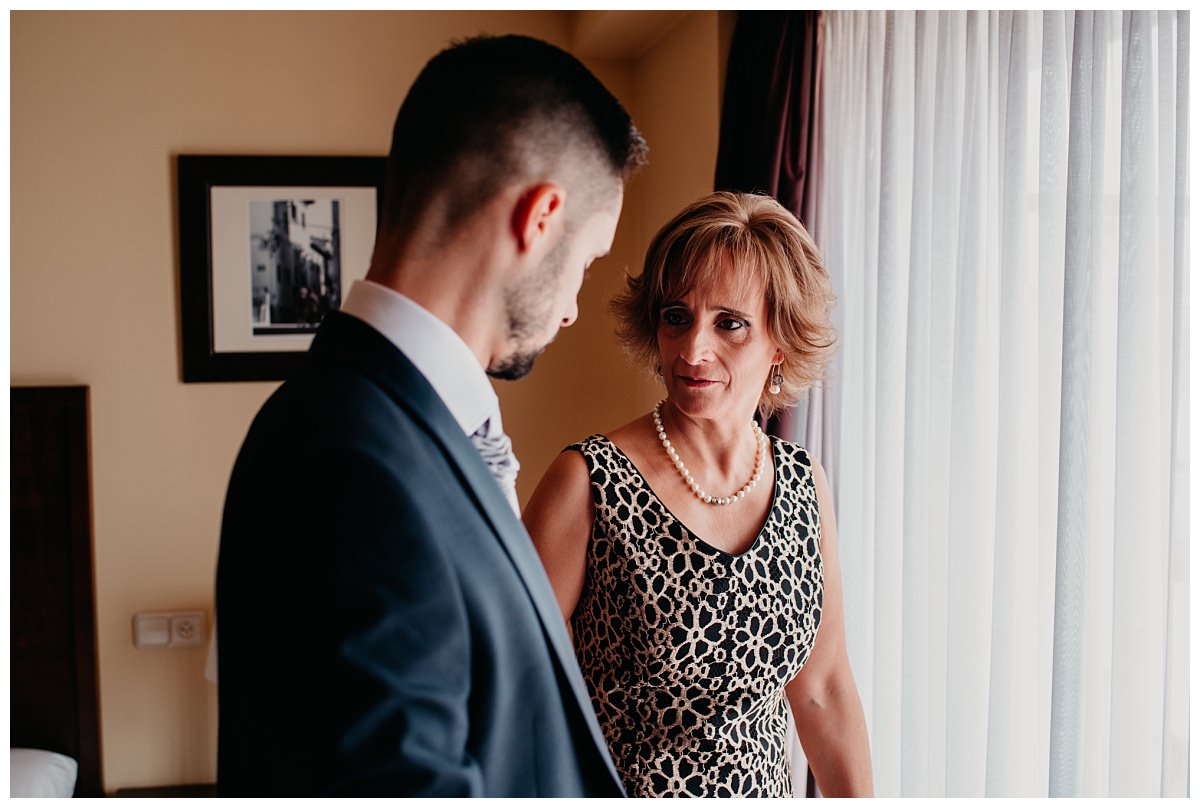 boda-bodega-sommos-barbastro-huesca-muerdelaespina-fotografo-reportaje-boda