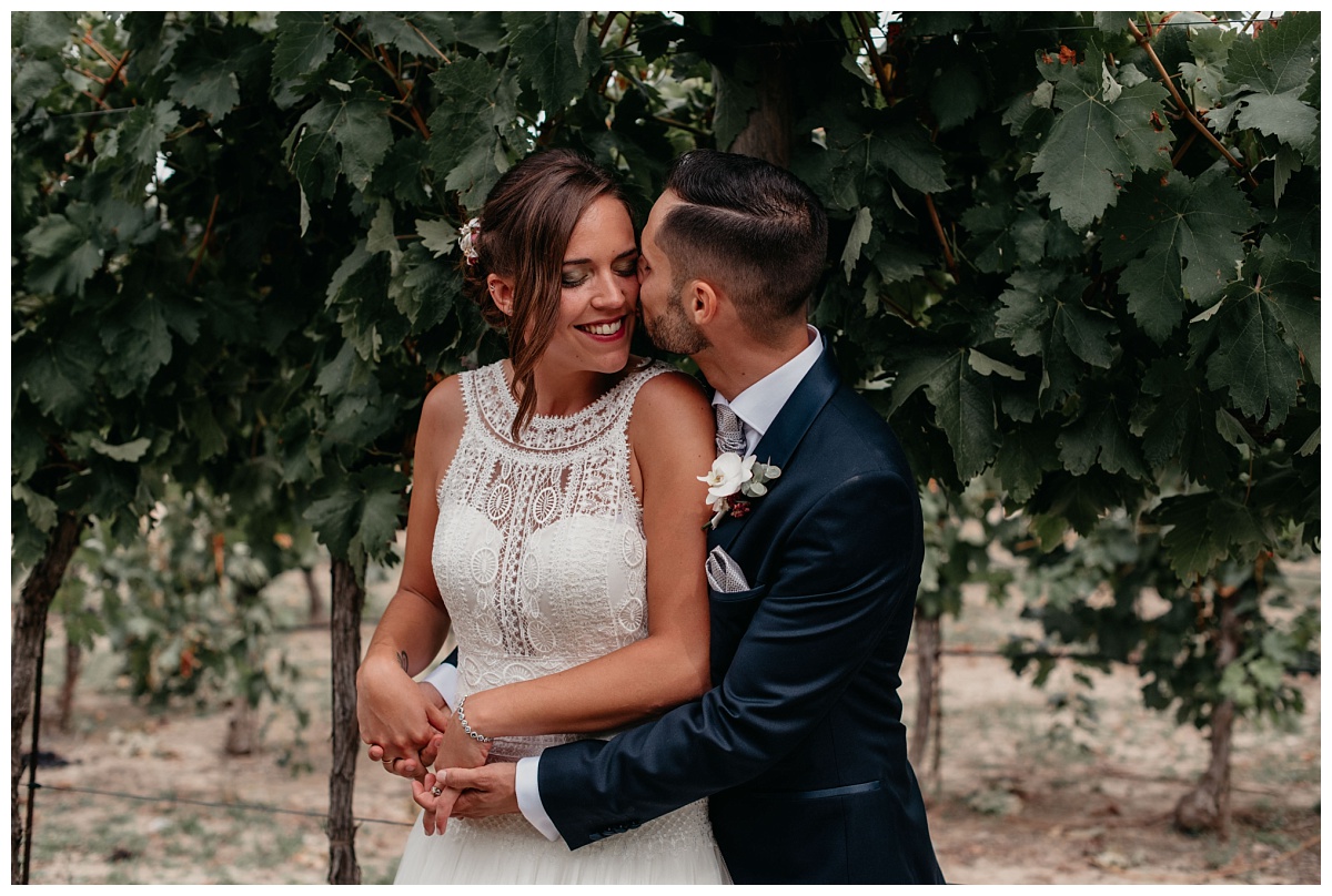 boda-bodega-sommos-barbastro-huesca-muerdelaespina-fotografo-reportaje-boda