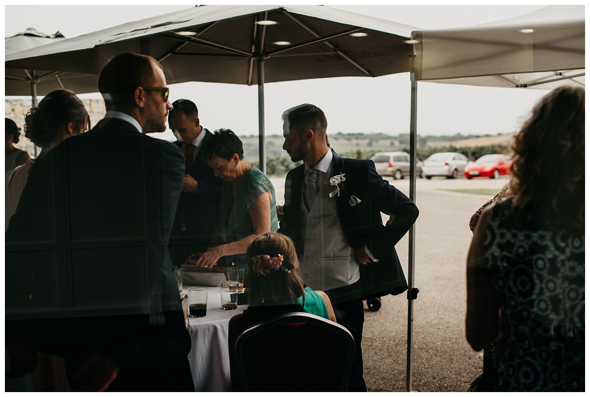 boda-bodega-sommos-barbastro-huesca-muerdelaespina-fotografo-reportaje-boda