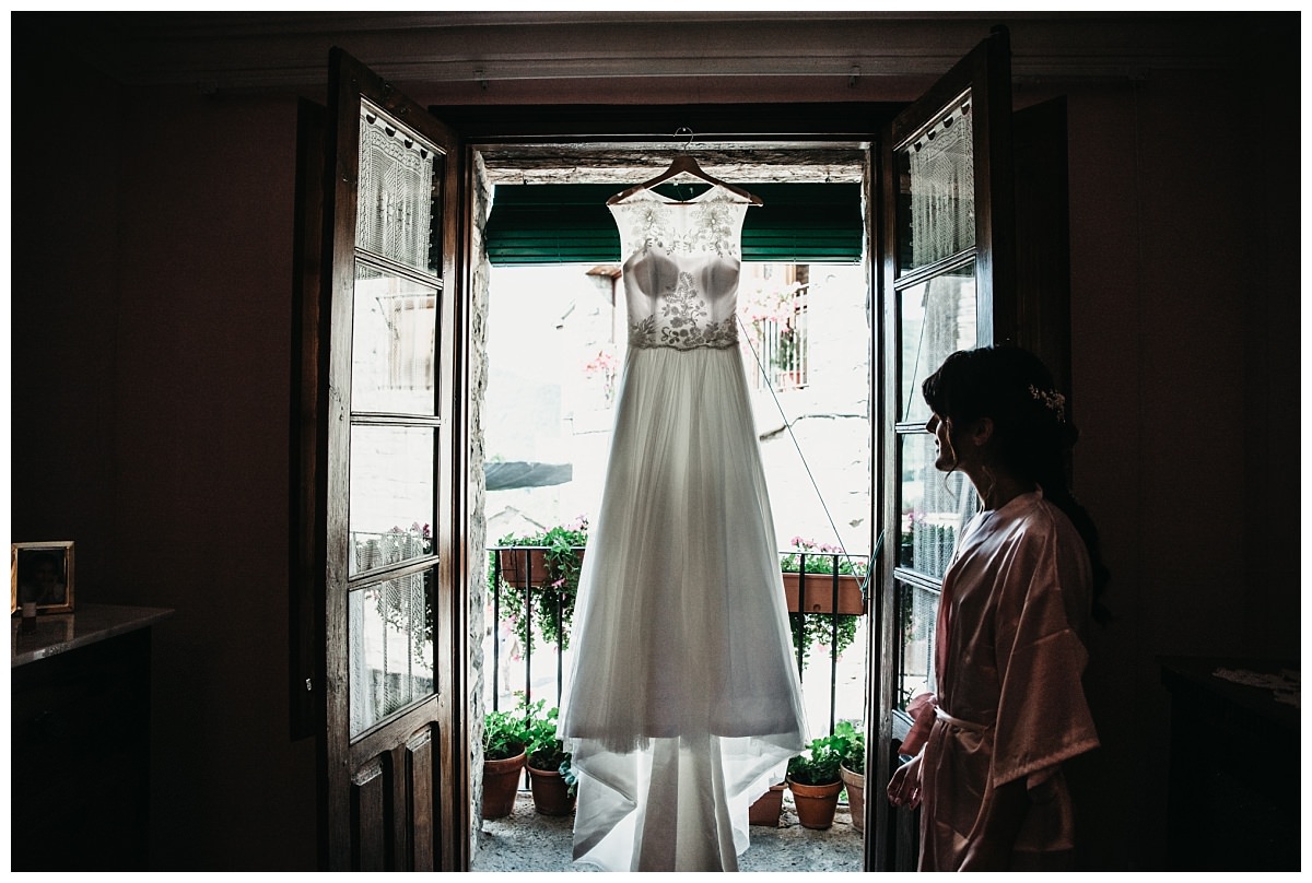 boda-ainsa-huesca-pirineo-fotografía-reportaje-bodas-muerdelaespina