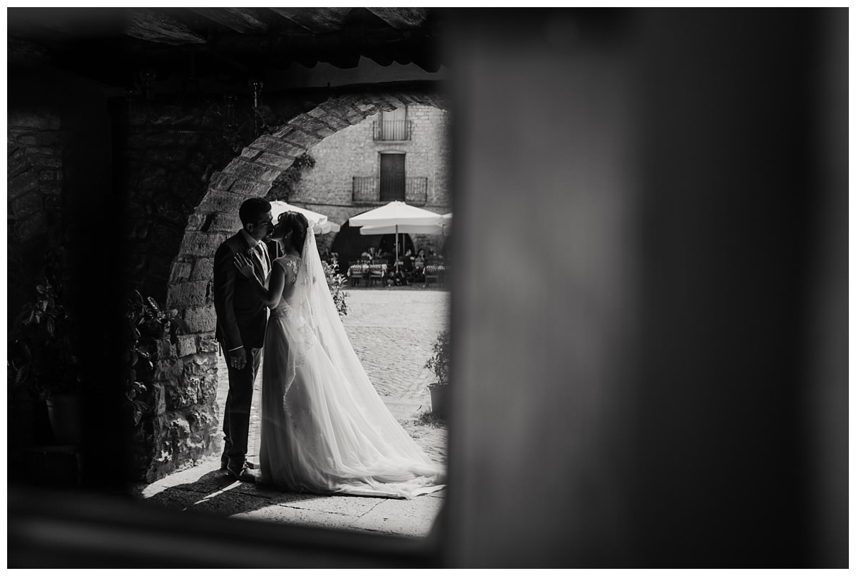 boda-ainsa-huesca-pirineo-fotografía-reportaje-bodas-muerdelaespina