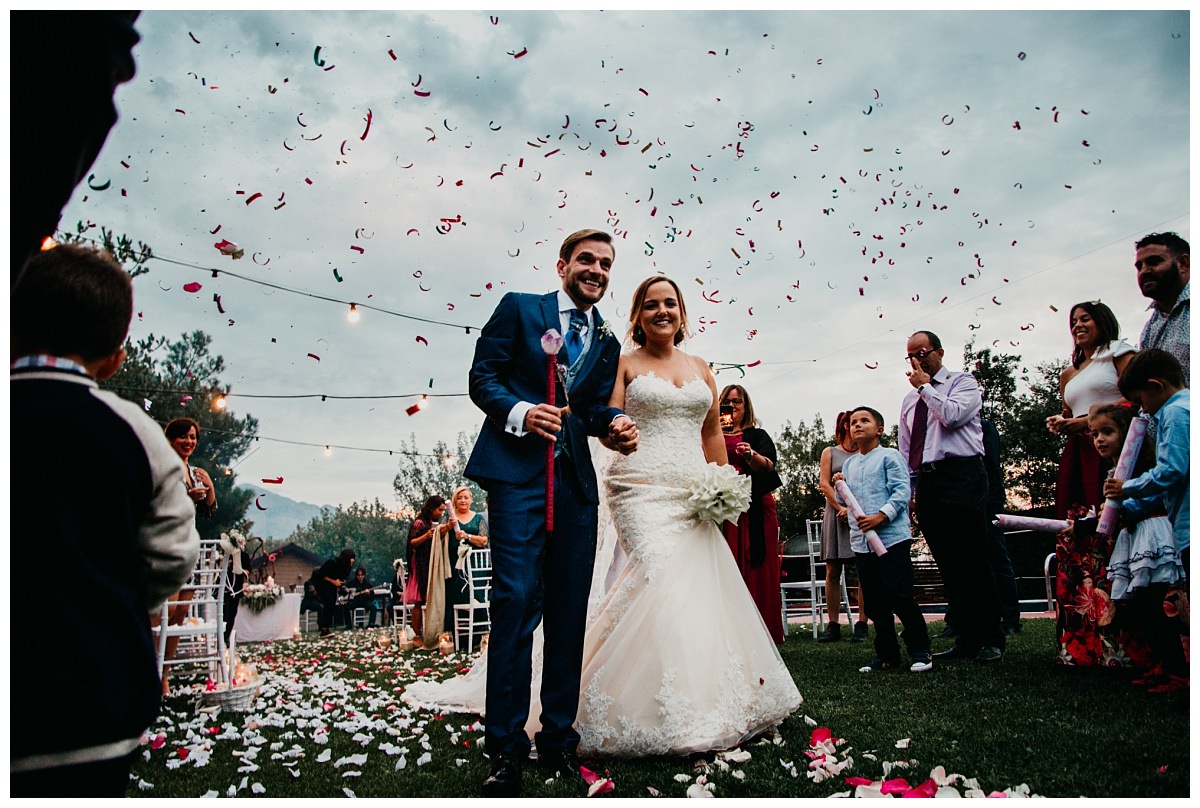 boda-camping-boltaña-pirineo-huesca-fotografía-reportaje-bodas-muerdelaespina