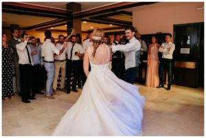 boda-catedral-jaca-huesca-muerdelaespina-fotografo-reportaje-boda-pirineo-hotel-oroel