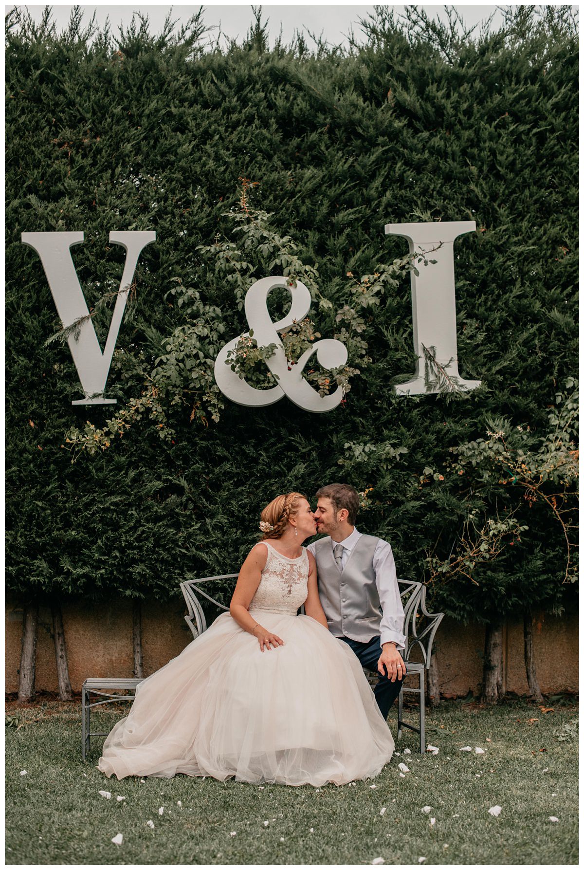 boda-catedral-jaca-huesca-muerdelaespina-fotografo-reportaje-boda-pirineo-hotel-oroel