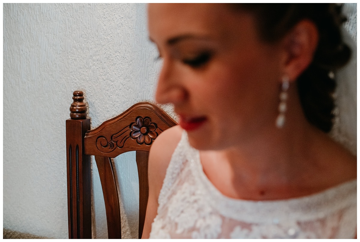 boda-catedral-jaca-huesca-muerdelaespina-fotografo-reportaje-boda-pirineo-hotel-oroel