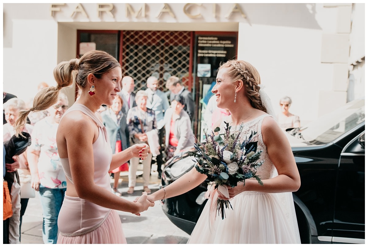 boda-catedral-jaca-huesca-muerdelaespina-fotografo-reportaje-boda-pirineo-hotel-oroel