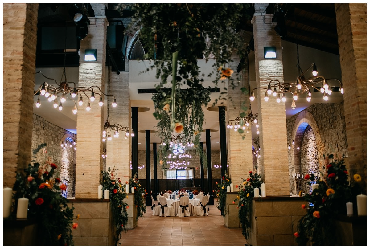 boda-editorial-huesca-castillo-de-san-luis-finca-aire-libre-pirineo-fotografía-reportaje-bodas-muerdelaespina