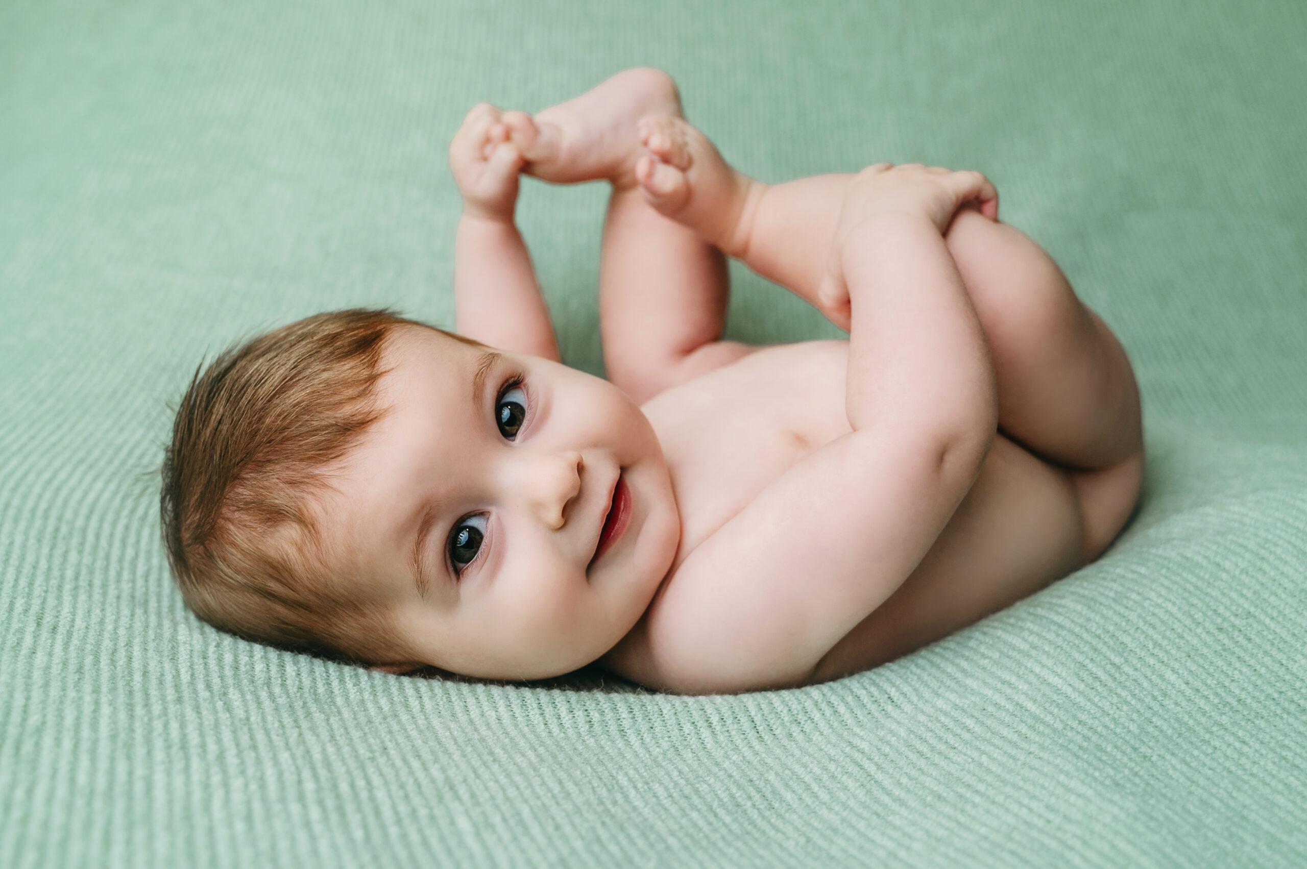bebe-meses-estudio-fotografia-huesca-muerdelaespina